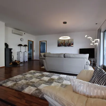 Modern In With Parking